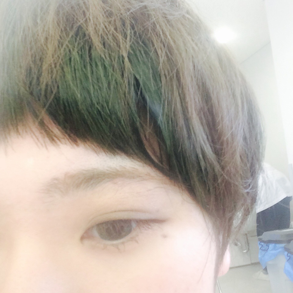 、